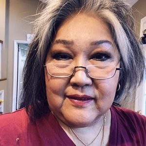 Meet your Posher, Lucila